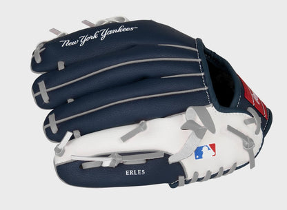 New York Yankees 10-Inch Team Logo Glove