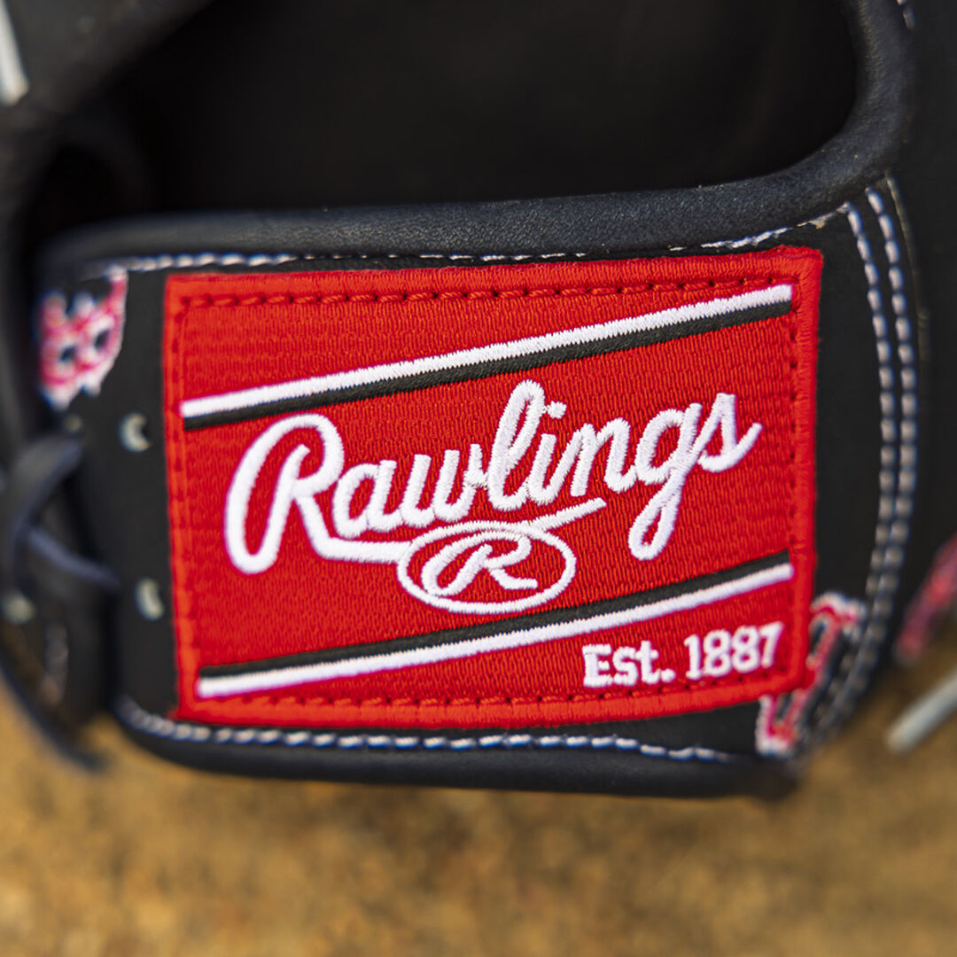 Boston Red Sox Heart of the Hide 11.75-Inch Infield Glove