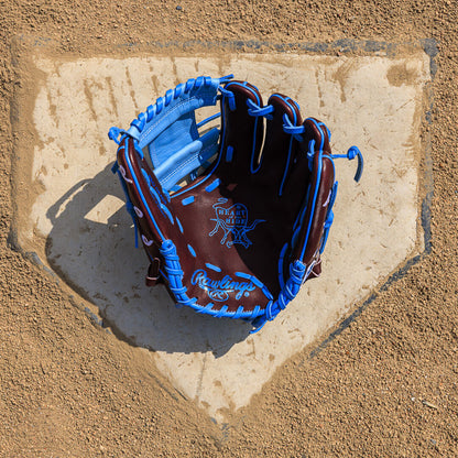 Philadelphia Phillies Heart of the Hide 11.75-Inch Infield Glove