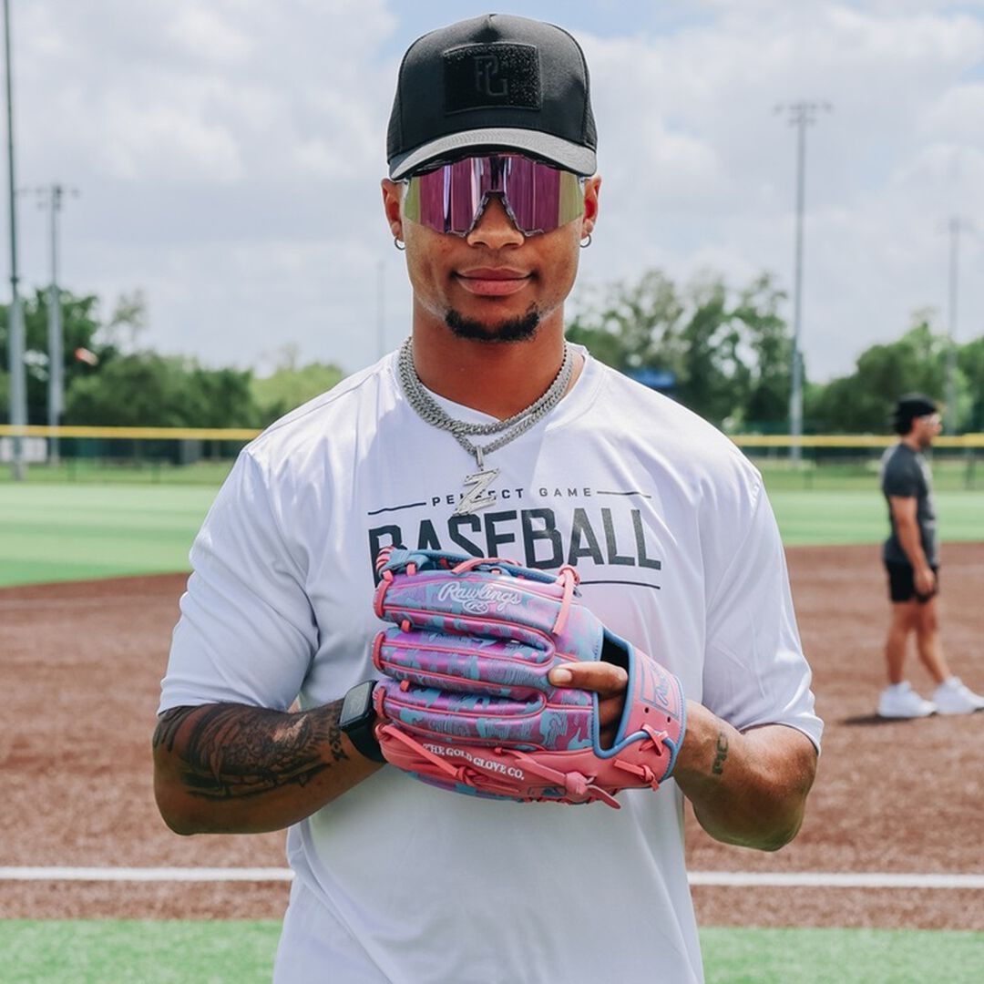 Rawlings Heart of the Hide ColorSync 10 11.75 in Infield Glove, Right Hand Throw