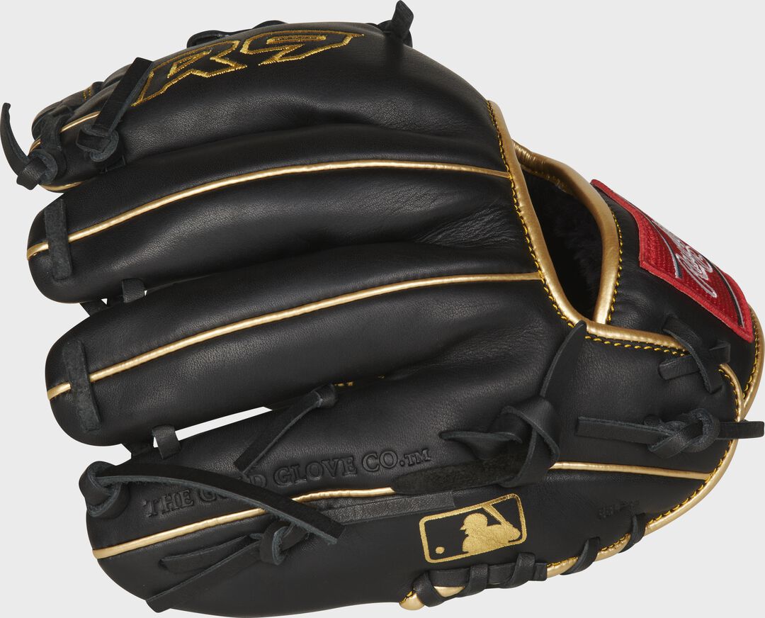 2021 R9 Series 9.5-Inch Training Glove